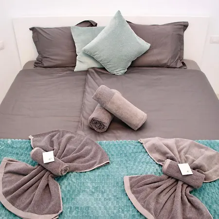 Duque Beachfront Elite Apartamento *