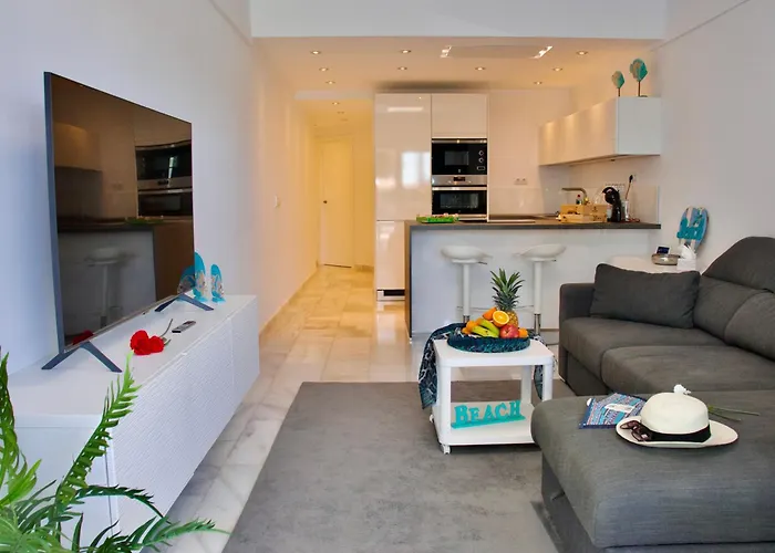 Duque Beachfront Elite Апартаменти Адехе