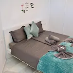 Duque Beachfront Elite * 阿德耶